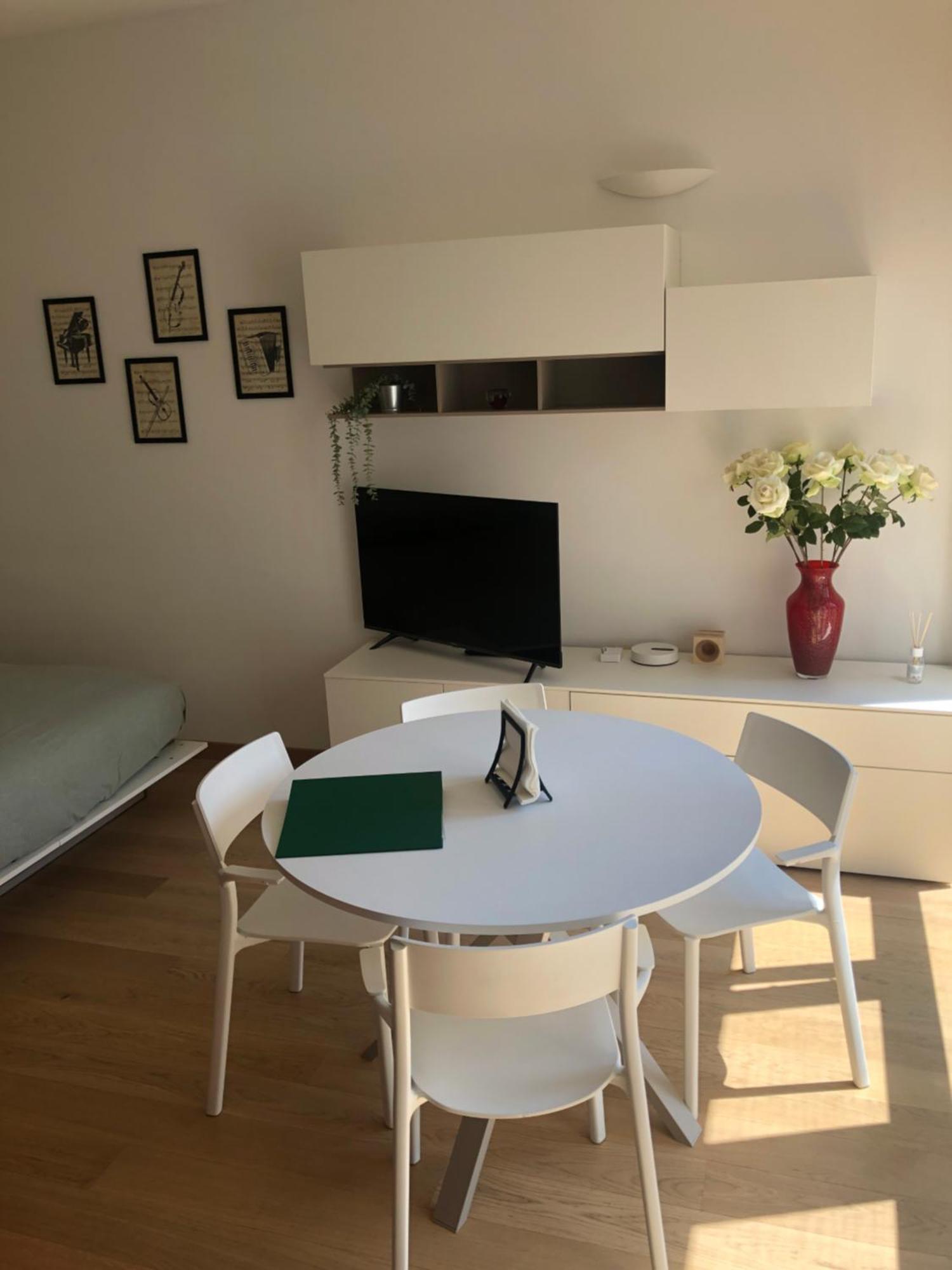 Music House - Carozzi Apartments 米兰 外观 照片